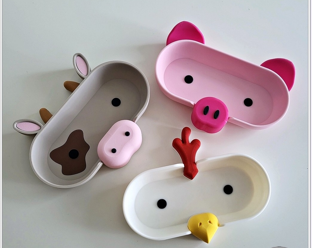 Glasses Holder 1